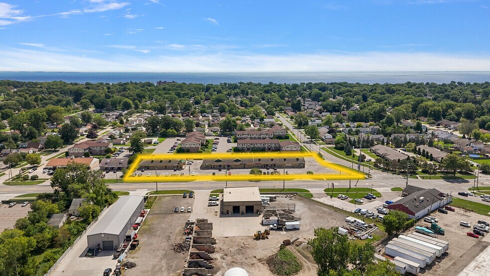 More Photos Of 34306-34344 Harper Ave, Clinton Township Storefront For Lease