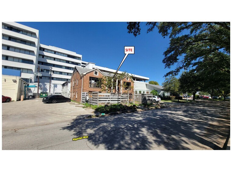 More Photos Of 2504 Algerian Way, Houston Apartments For Sale