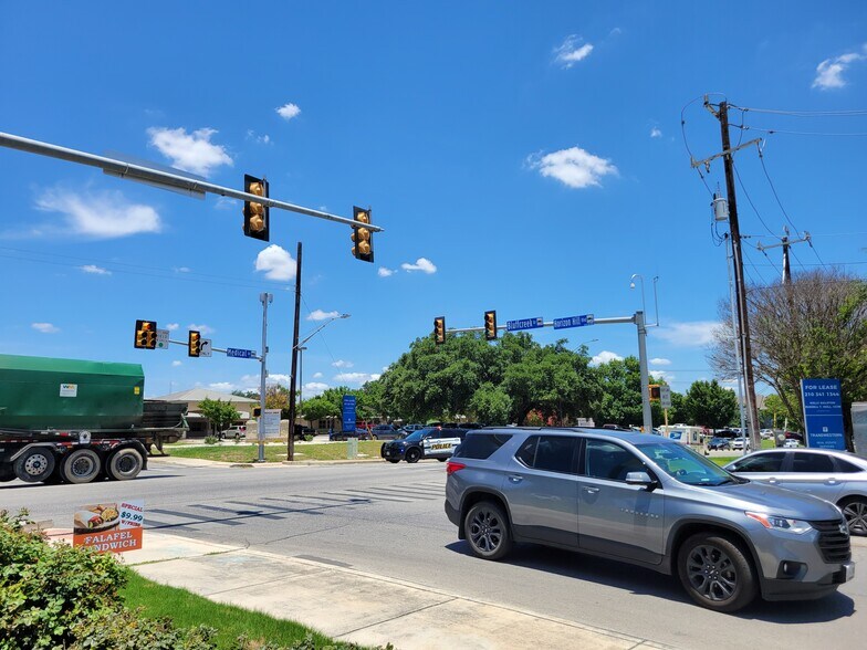 More Photos Of 4020 Medical Dr & Horizon Hill Blvd, San Antonio Land For Sale