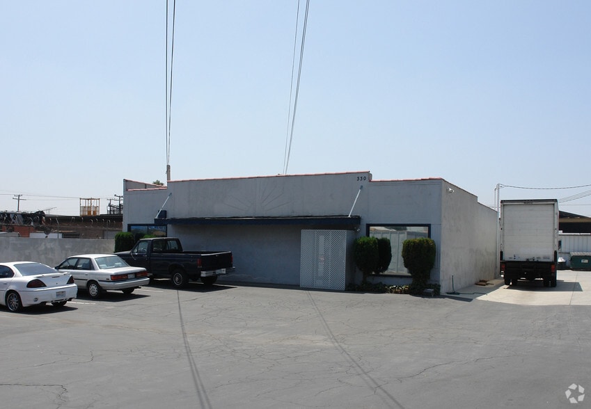 Primary Photo Of 330-332 W Gardena Blvd, Gardena Warehouse For Lease