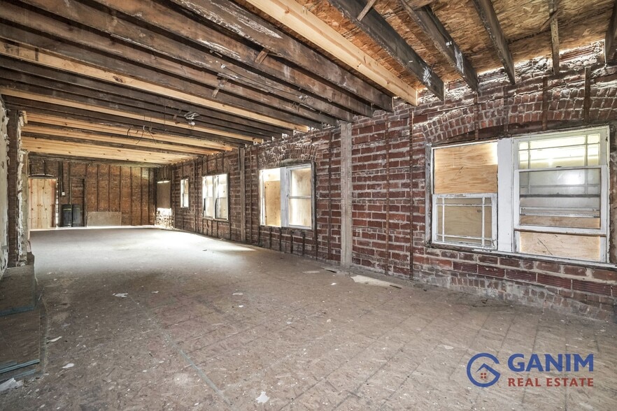 More Photos Of 13515 Saint Clair Ave, Cleveland Apartments For Sale