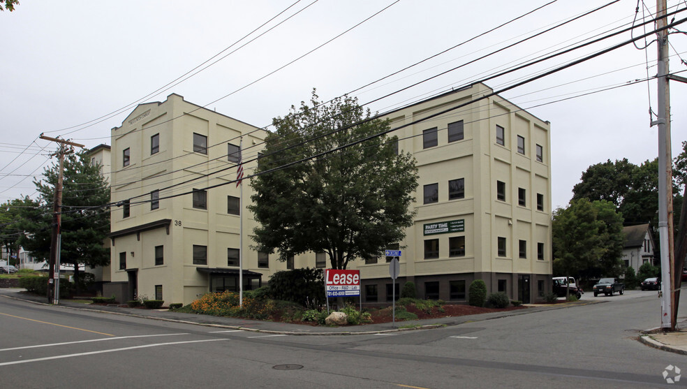 Primary Photo Of 38 Montvale Ave, Stoneham Office For Lease