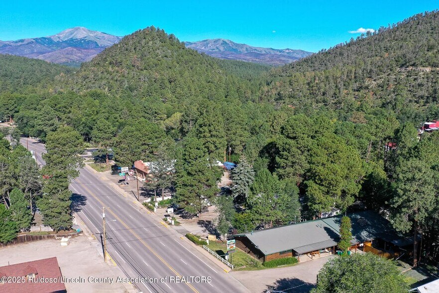 More Photos Of 616 Sudderth Dr, Ruidoso General Retail For Sale