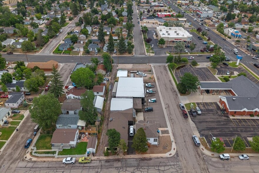 More Photos Of 2200 E 15th St, Cheyenne Flex For Sale