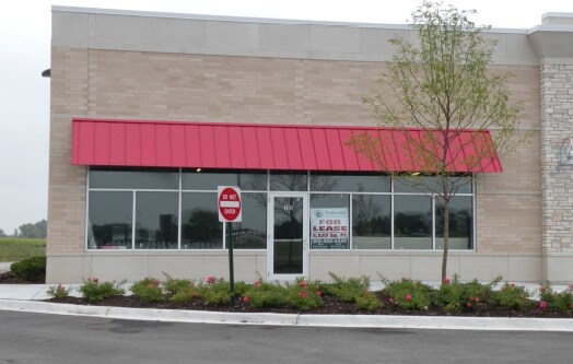 More Photos Of 1275 Randall Rd, Crystal Lake Freestanding For Lease