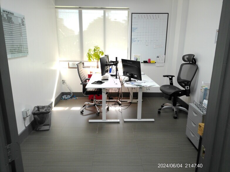 More Photos Of 200 W Palmetto Park Rd, Boca Raton Office For Lease