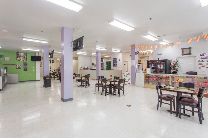 More Photos Of 2300 W 4th St, Chester Light Distribution For Lease