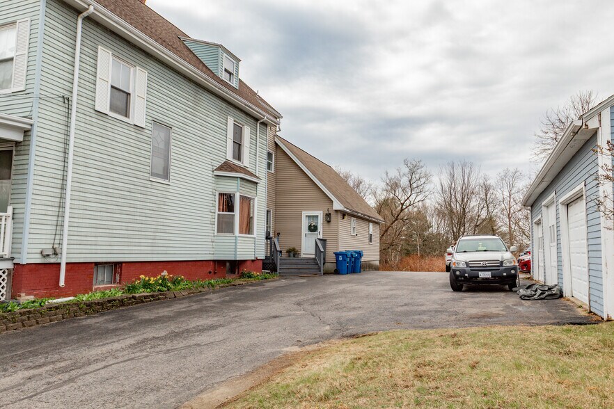 More Photos Of 1530 Congress St, Portland Multifamily For Sale