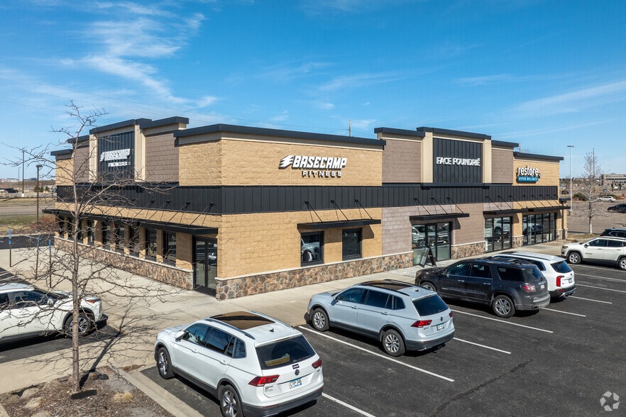 Primary Photo Of 15662 Pilot Knob Rd, Apple Valley Restaurant For Lease