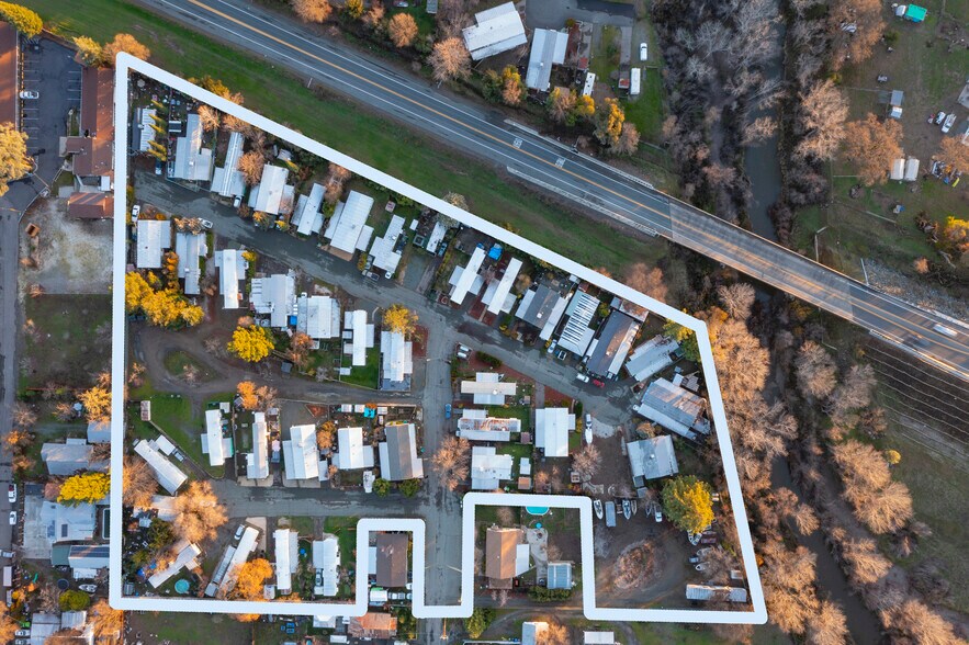 More Photos Of 5495 5th St, Kelseyville Manufactured Housing Mobile Home Park For Sale