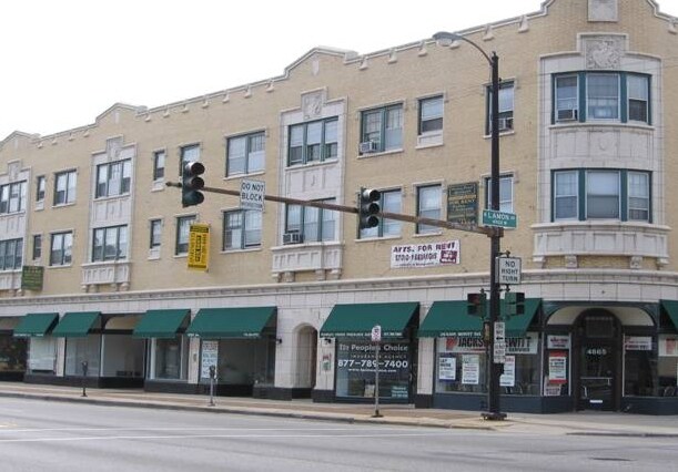 More Photos Of 4854-4865 W Irving Park Rd, Chicago Apartments For Lease