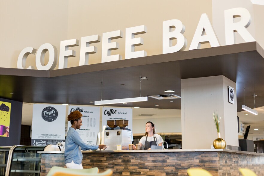 More Photos Of 7700 W Parmer Ln, Austin Unknown For Lease