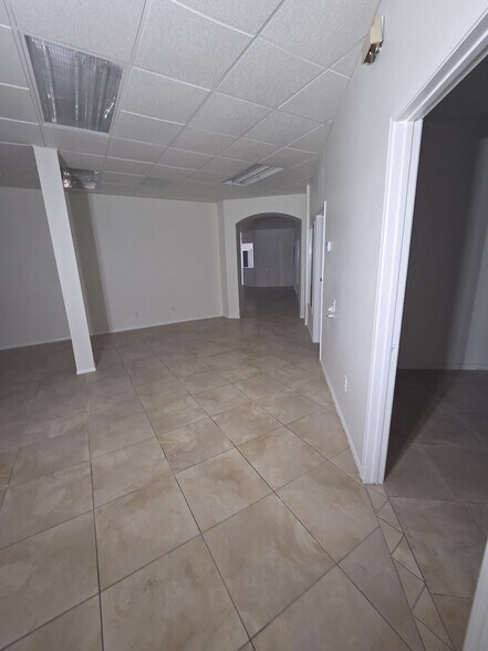 More Photos Of 44143-44147 20th St W, Lancaster Medical For Sale