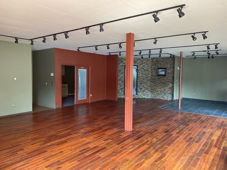 More Photos Of 28235 Hwy 74, Evergreen Loft Creative Space For Sale