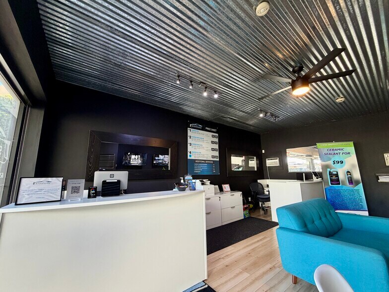 More Photos Of 1200 E Colorado Blvd, Pasadena Auto Repair For Lease