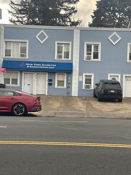 Primary Photo Of 20619 Hillside Ave, Queens Village General Retail For Lease