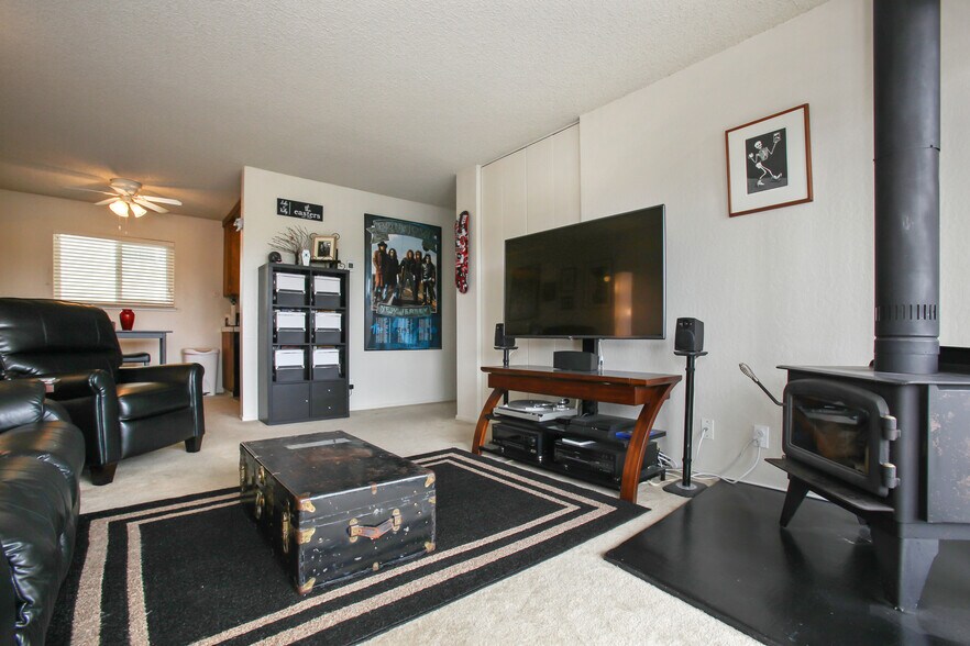 More Photos Of 2200 Village Ct, Belmont Apartments For Sale