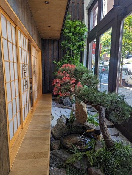 Primary Photo Of 341-343 W Broadway, New York Storefront Retail Office For Lease