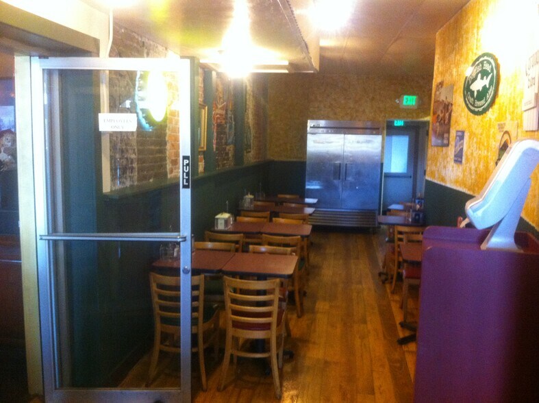 More Photos Of 106 E Main St, Grass Valley Restaurant For Sale