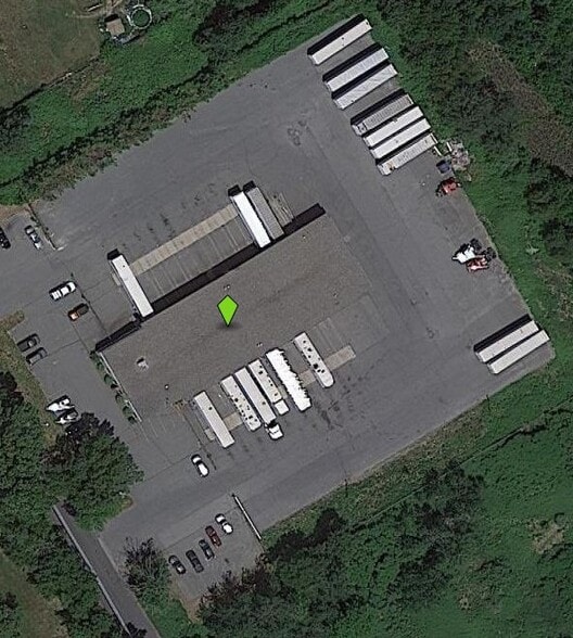 More Photos Of 221 Cherry St, Shrewsbury Industrial For Lease