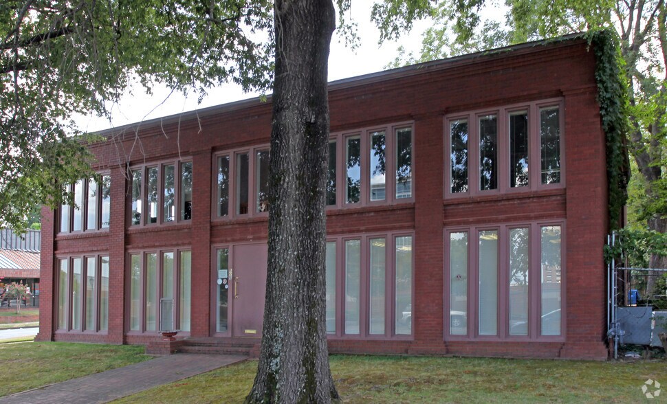 Primary Photo Of 523 E Capitol Ave, Little Rock Office Residential For Lease