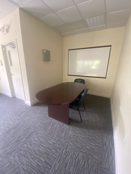 More Photos Of 15506 County Line Rd, Spring Hill Daycare Center For Lease