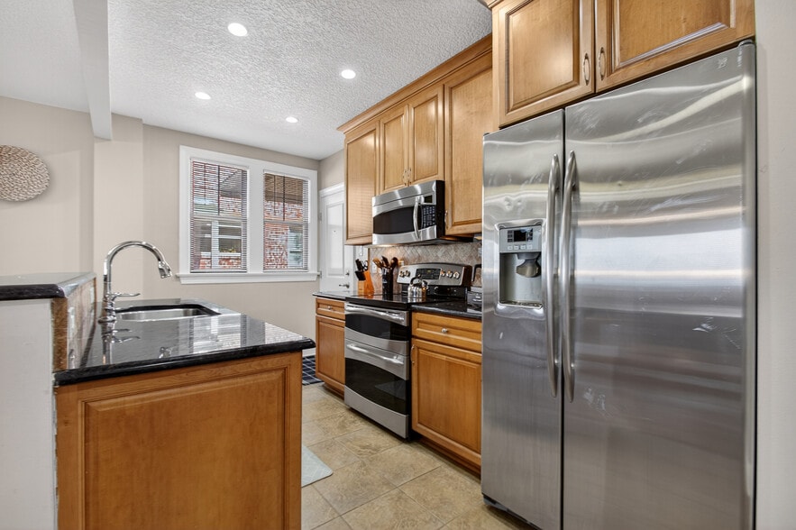 More Photos Of 1710 River Rd, Jacksonville Apartments For Sale