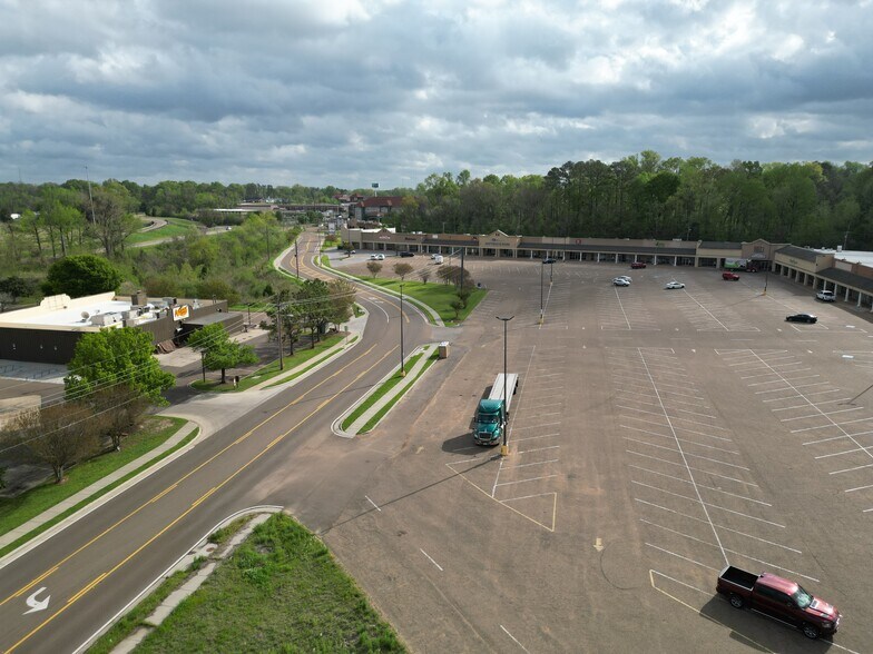 More Photos Of 4000 S Frontage Rd, Vicksburg Unknown For Lease