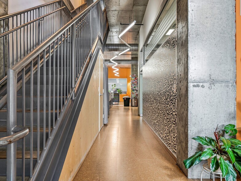 More Photos Of 60 N Market St, Asheville Apartments For Lease