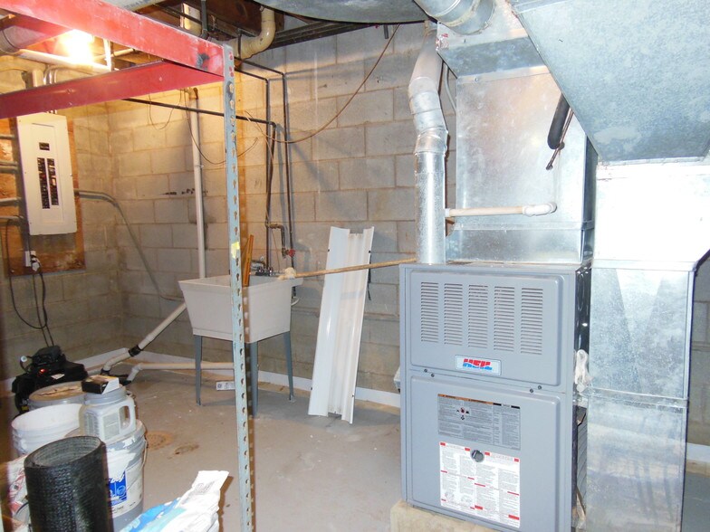 More Photos Of 1583-1587 S Calumet Rd, Chesterton Storefront Retail Office For Lease