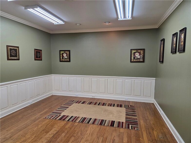 More Photos Of 1065 Muller Pky, Westwego Office For Sale
