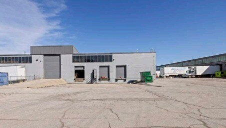 More Photos Of 355 Garyray Dr, Toronto Warehouse For Sale