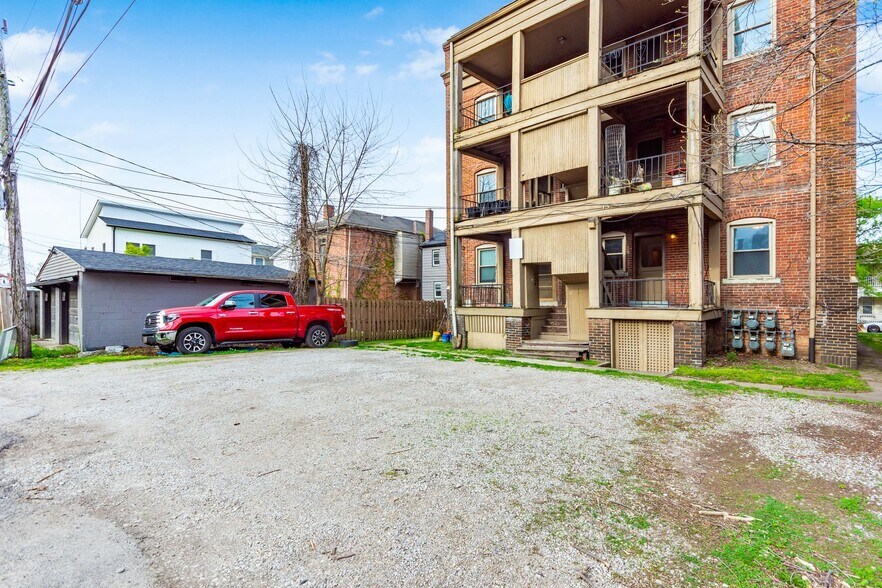 More Photos Of 94 N 20th St, Columbus Apartments For Sale