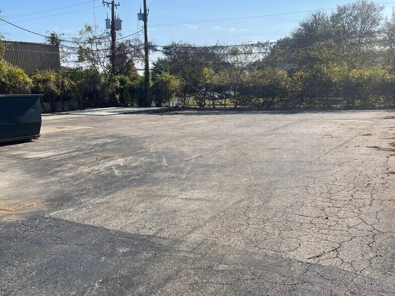 More Photos Of 4358-4362 Centergate St, San Antonio Loft Creative Space For Lease