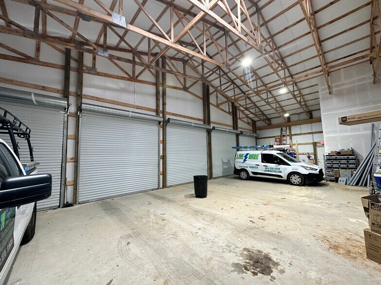 More Photos Of 1013 E New Boston Rd, Nash Warehouse For Sale