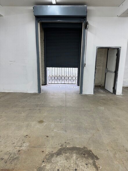More Photos Of 955 Venice Blvd, Los Angeles Warehouse For Lease