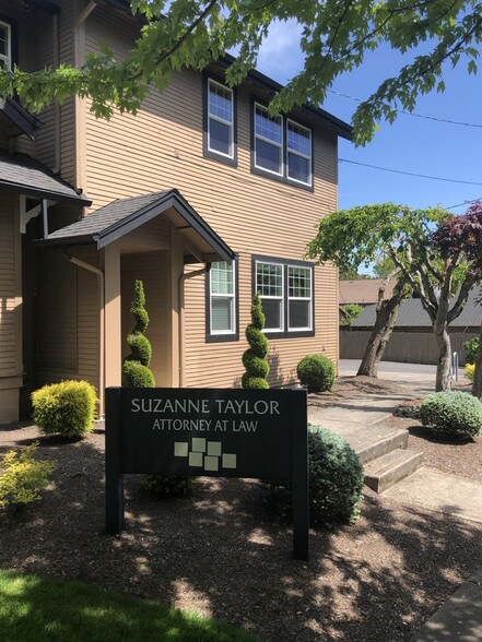 More Photos Of 1596 Liberty St SE, Salem Office For Lease