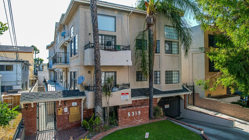 More Photos Of 5319 Cartwright Ave, North Hollywood Apartments For Sale