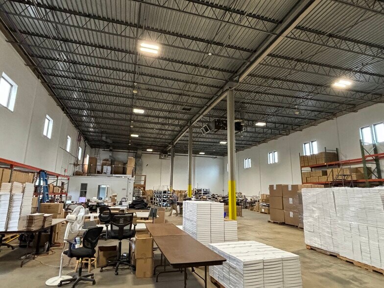 More Photos Of 30 Charles St, Needham Flex For Lease