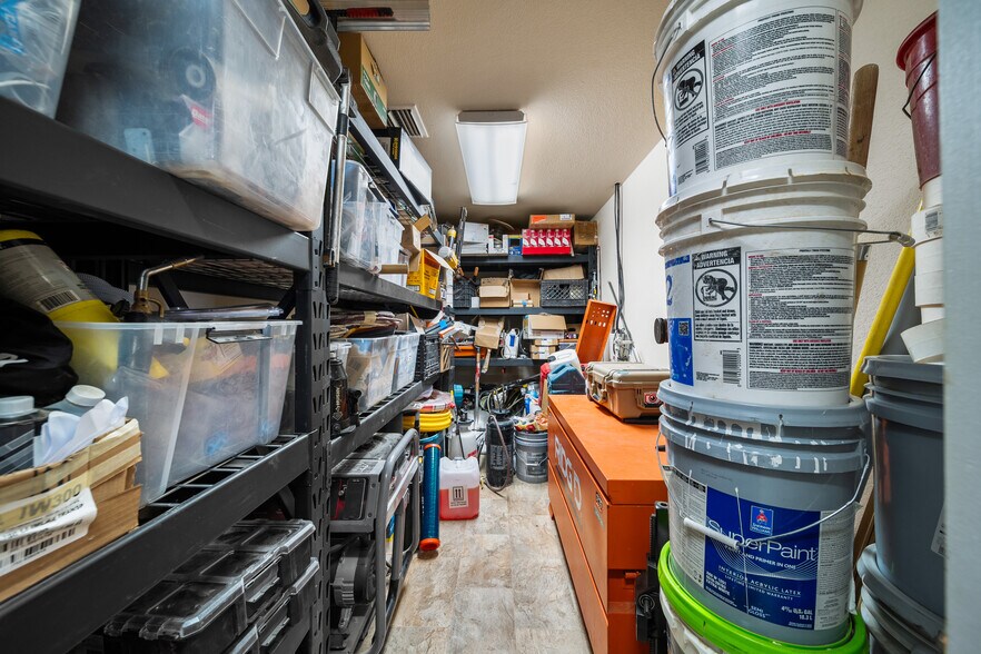 More Photos Of 321 E Main St, El Centro Warehouse For Sale