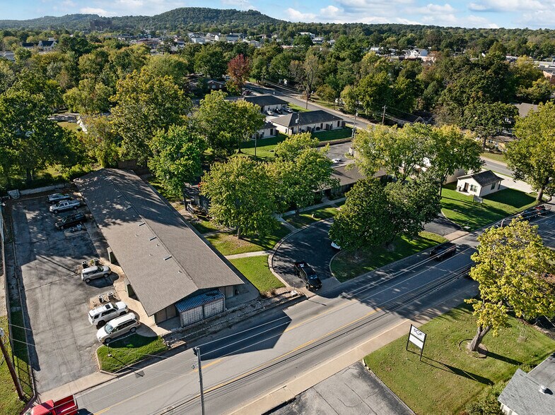 More Photos Of 124 S College St, Mountain Home Apartments For Sale
