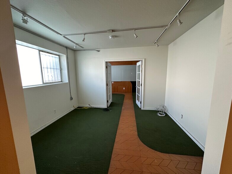 More Photos Of 2501 Jennings St, San Francisco Manufacturing For Lease