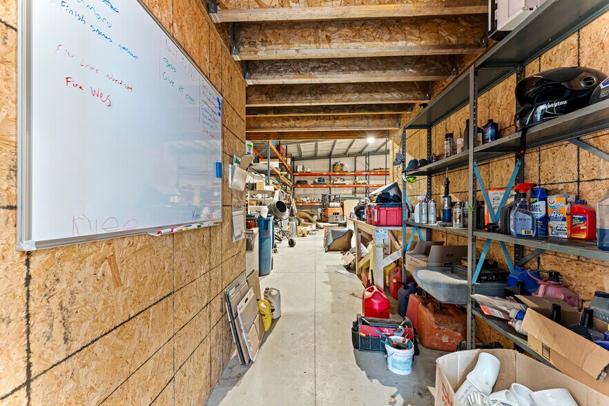 More Photos Of 935 W Cypress St, Kennett Square Flex For Sale