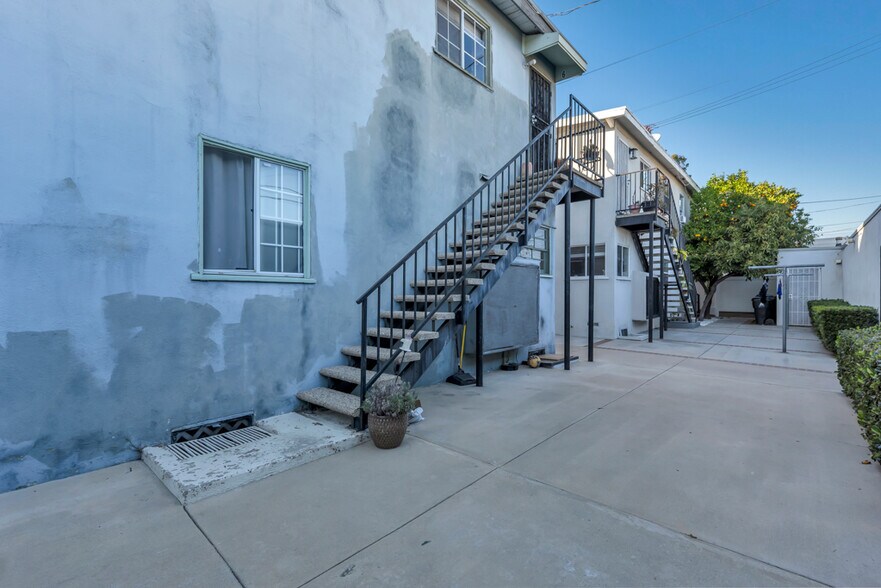 More Photos Of 6308 Coldwater Canyon Ave, North Hollywood Apartments For Sale