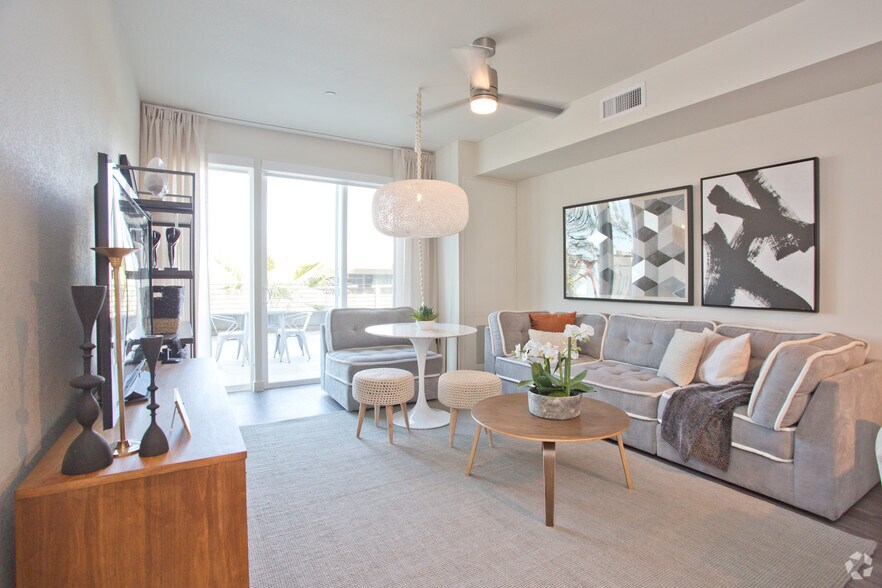More Photos Of 1505 N Central Ave, Phoenix Apartments For Lease