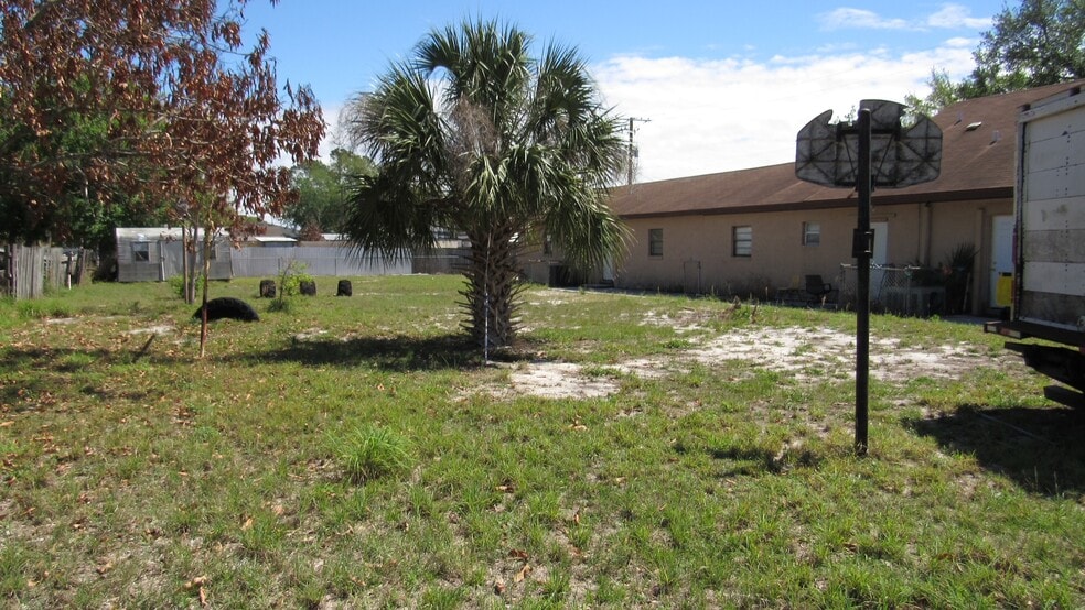 More Photos Of 0 Melton Ave, Auburndale Religious Facility For Sale