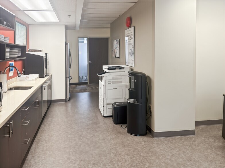 More Photos Of 116 Albert St, Ottawa Coworking Space