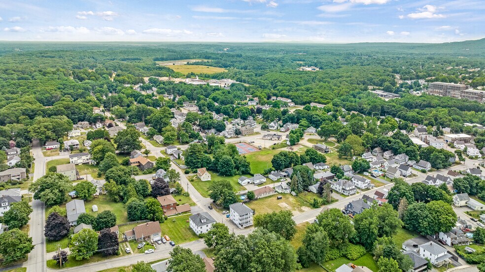 More Photos Of 51 Tanguay St, Sanford Apartments For Sale