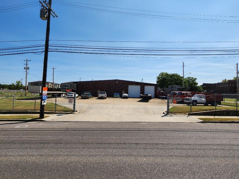 More Photos Of 65 W Carolina Ave, Memphis Service For Sale