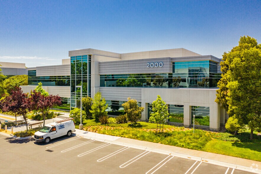 More Photos Of 1400 Bridge Pky, Redwood City Unknown For Lease